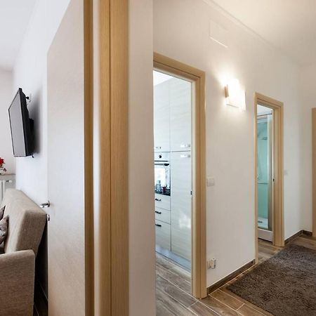 דירות ורונה Residenza Larissa Luxury 1 מראה חיצוני תמונה