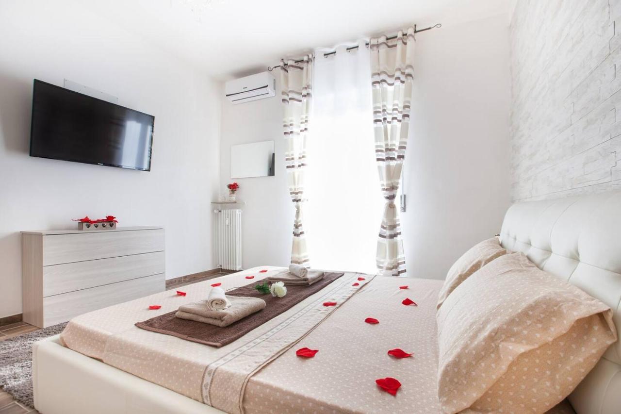 דירות ורונה Residenza Larissa Luxury 1 מראה חיצוני תמונה